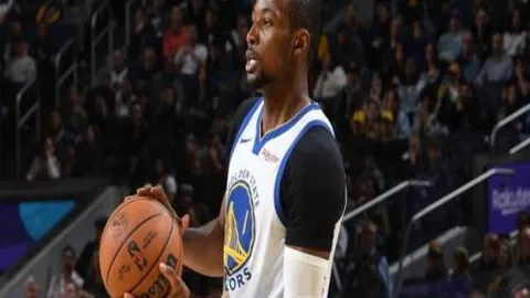 NBA伤病报告：3月21日爱德华兹继续缺席